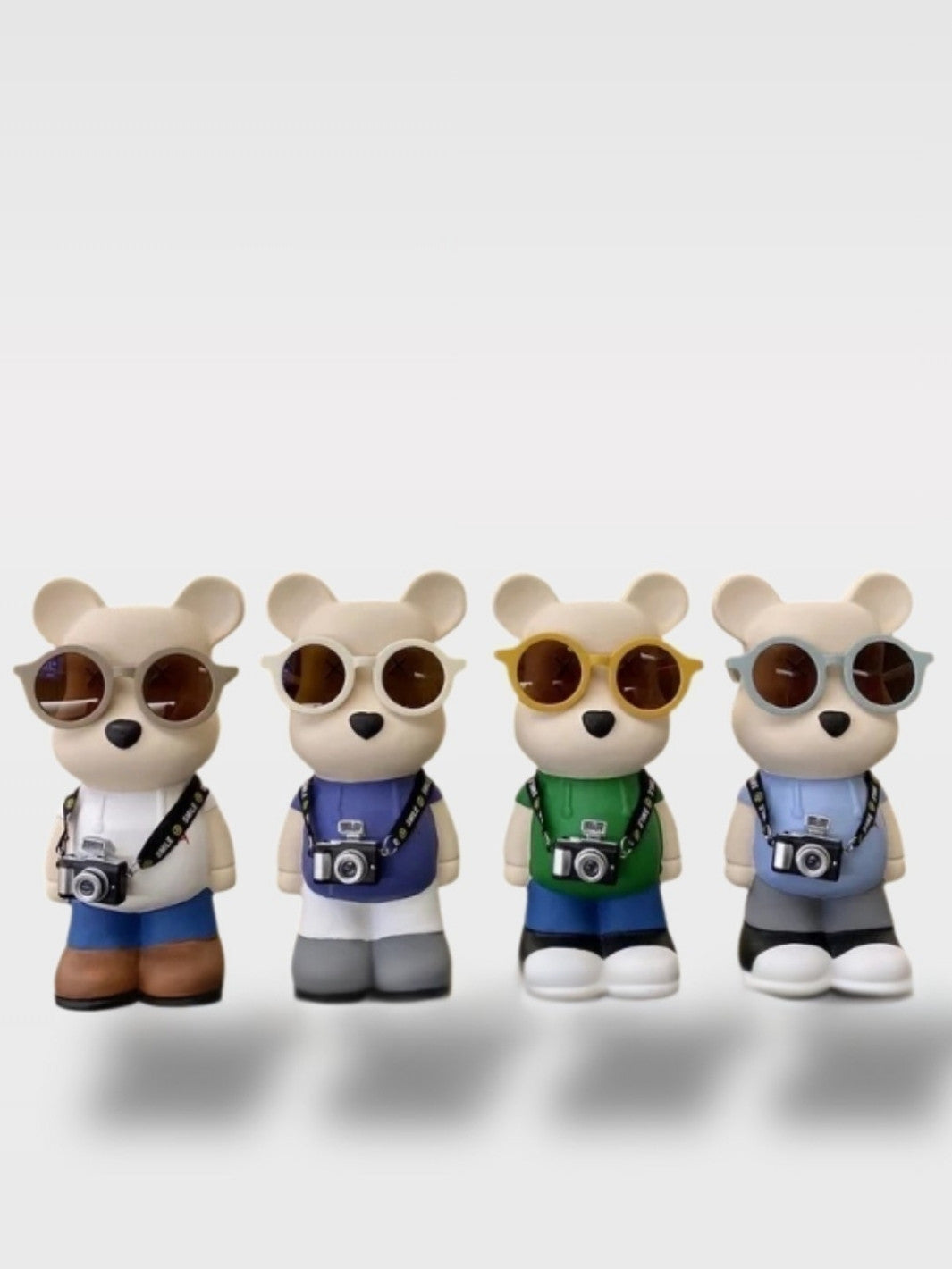 Tirelire Céramique Ours Accessoirisé<br>L’Aventurier Curieux