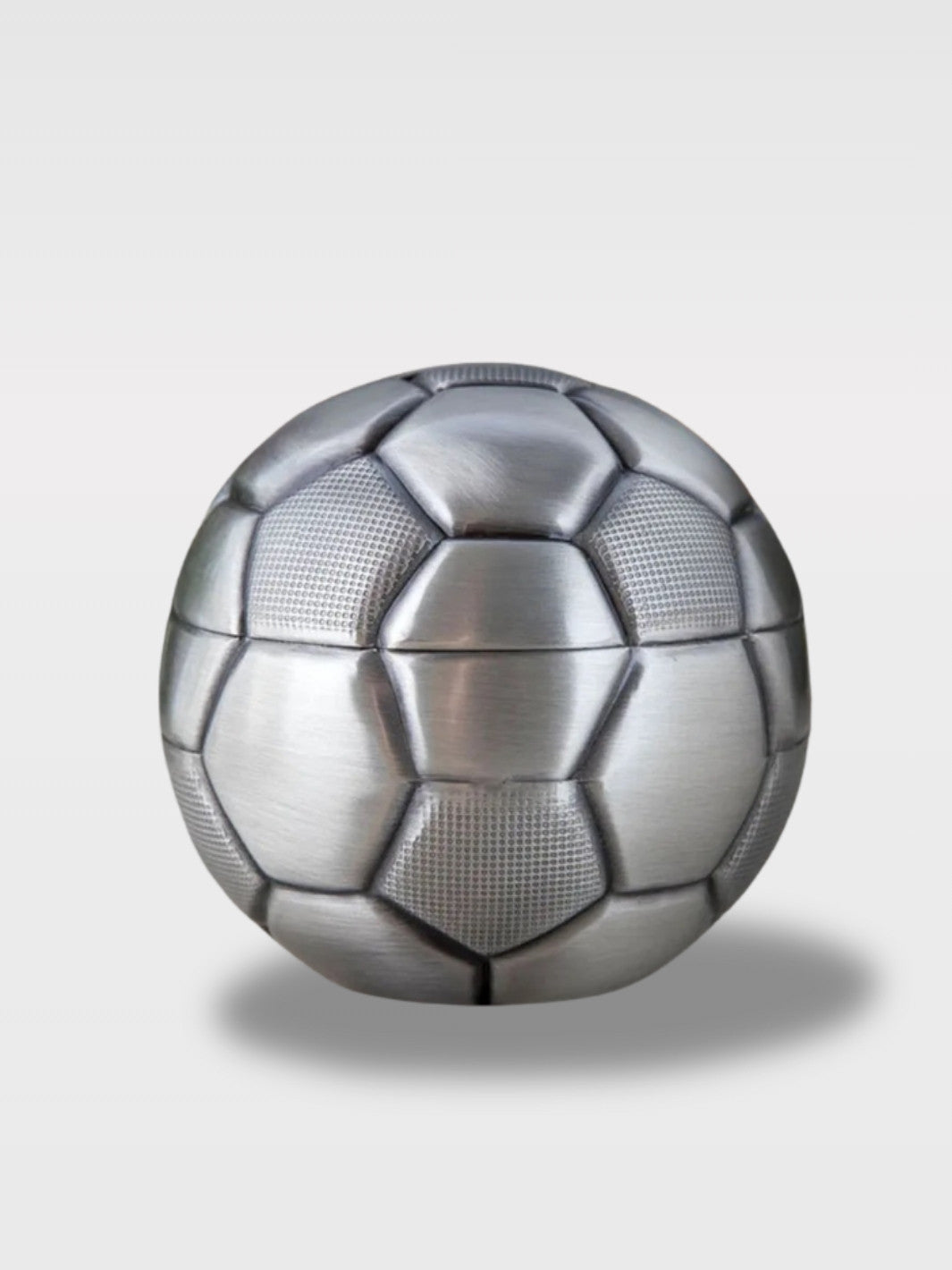 Tirelire Ballon De Foot En Métal<br>Le Gardien D’Acier