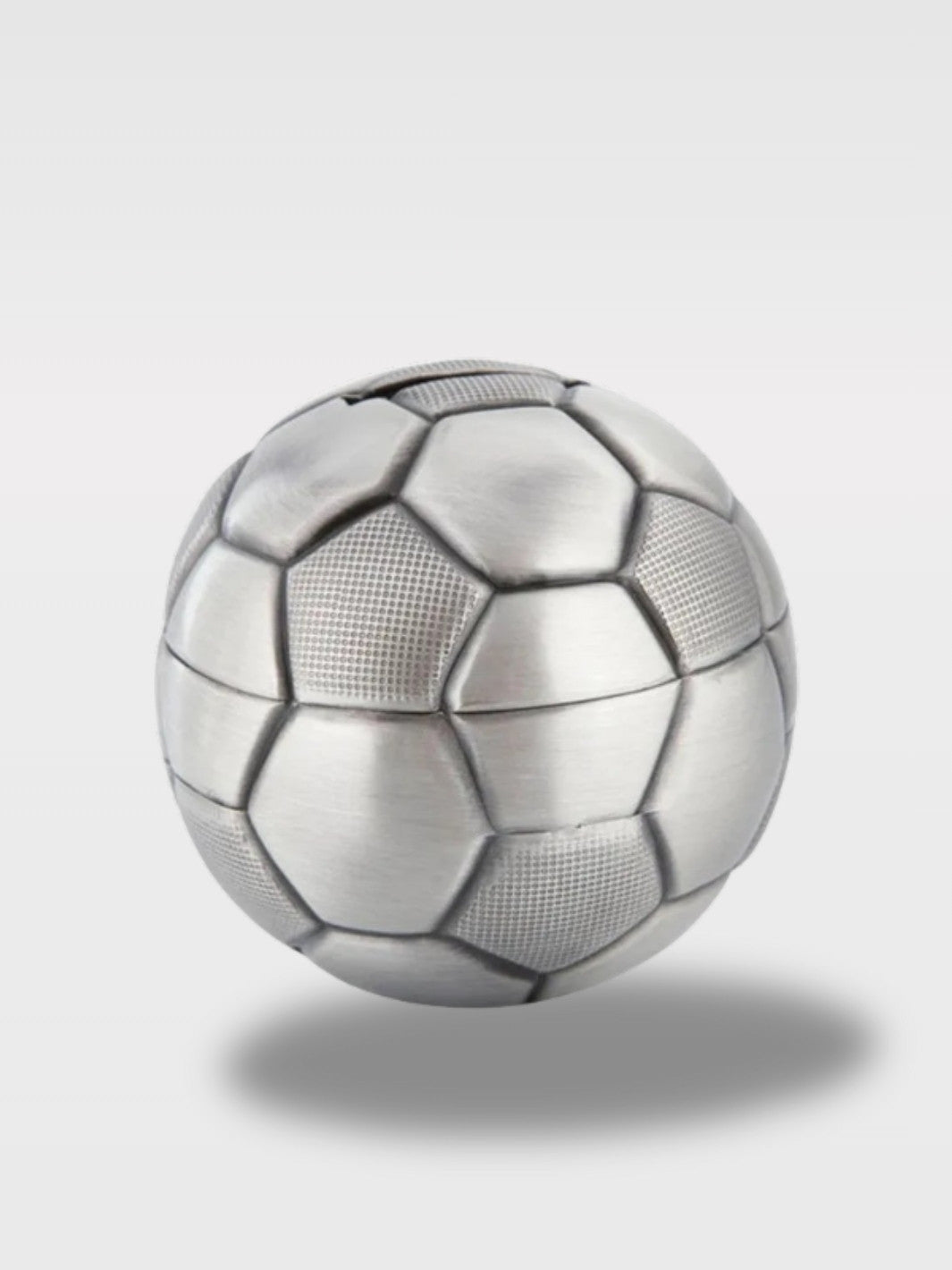 Tirelire Ballon De Foot En Métal<br>Le Gardien D’Acier