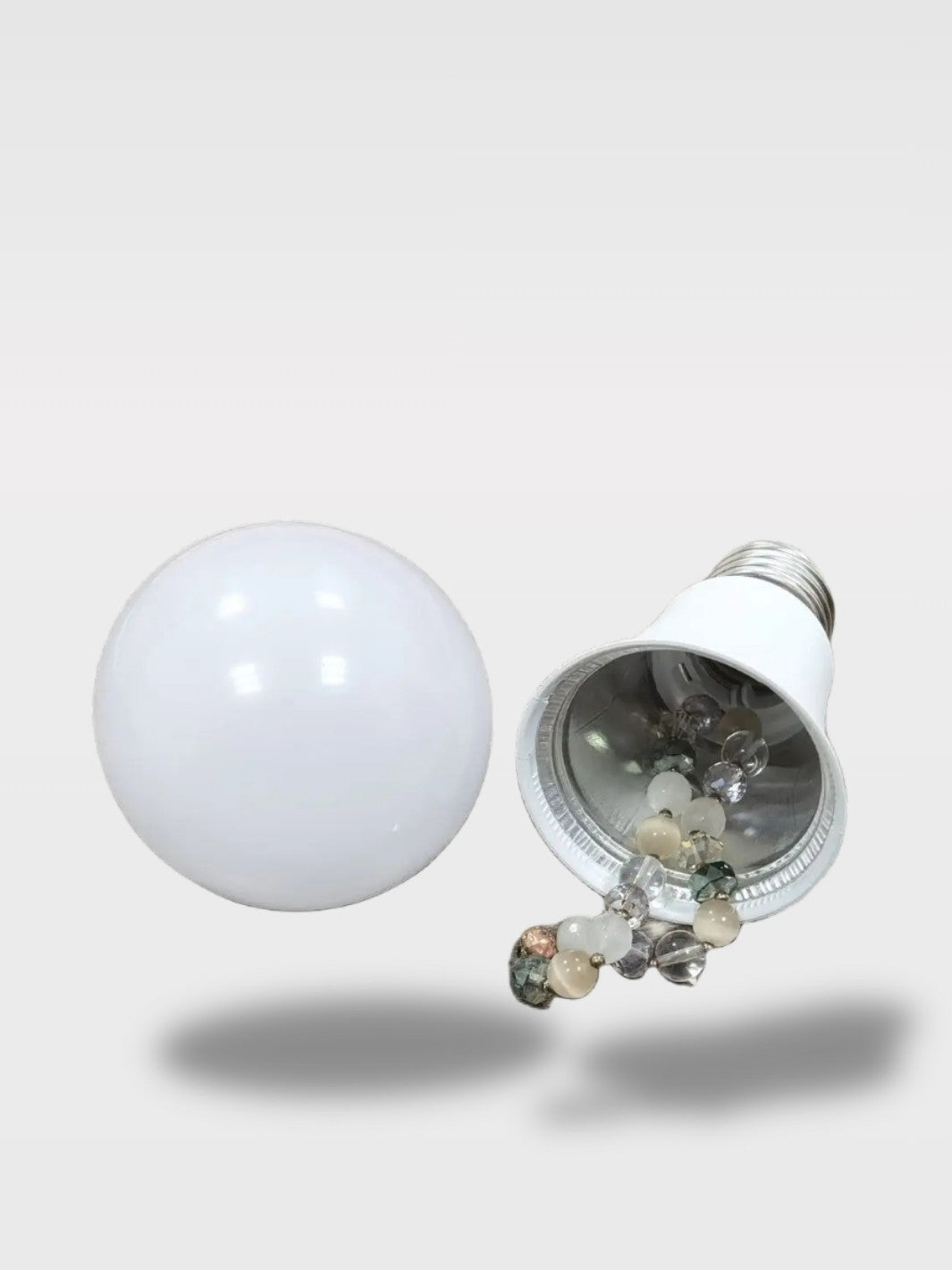 Ampoule Cachette Trompe-l’Œil<br>La Lumière Secrète