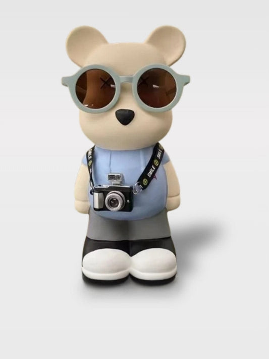Tirelire Céramique Ours | Compagnon D’Aventure Lucien – T-Shirt Bleu Clair + Appareil Photo & Lunette